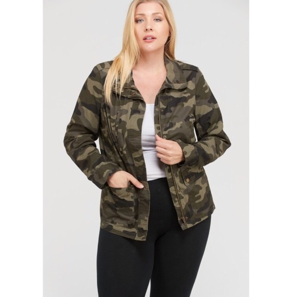Camouflage Plus Size Jacket - Picture 4 of 5